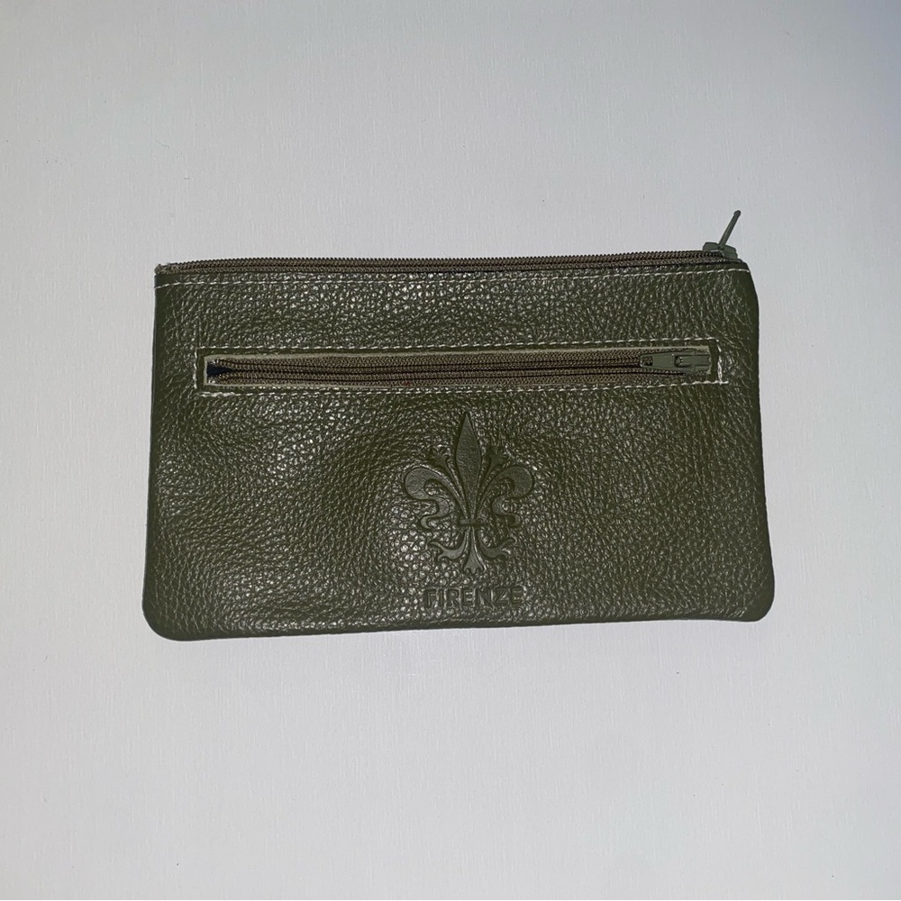 Green Leather Pouch with Fleur-de-lis